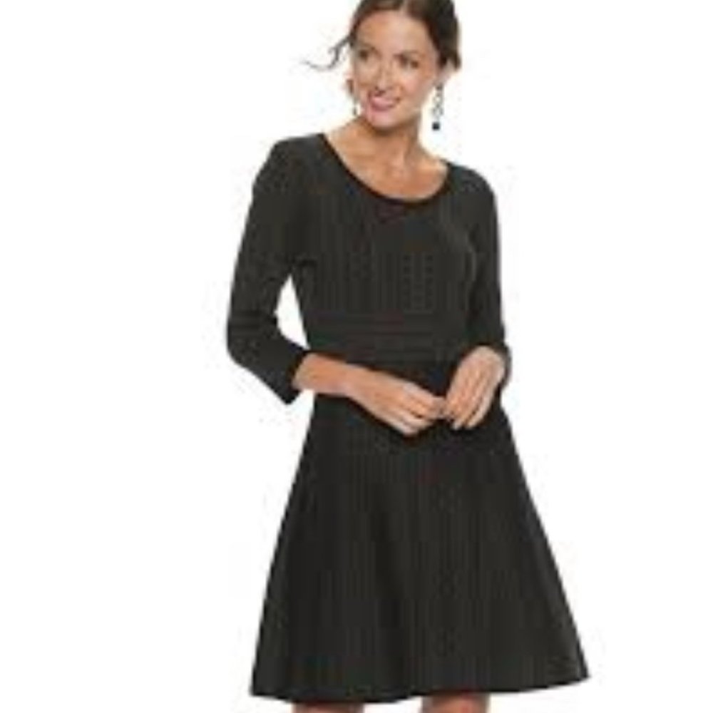 Nina Leonard Green & Black Dress NWT Size Medium